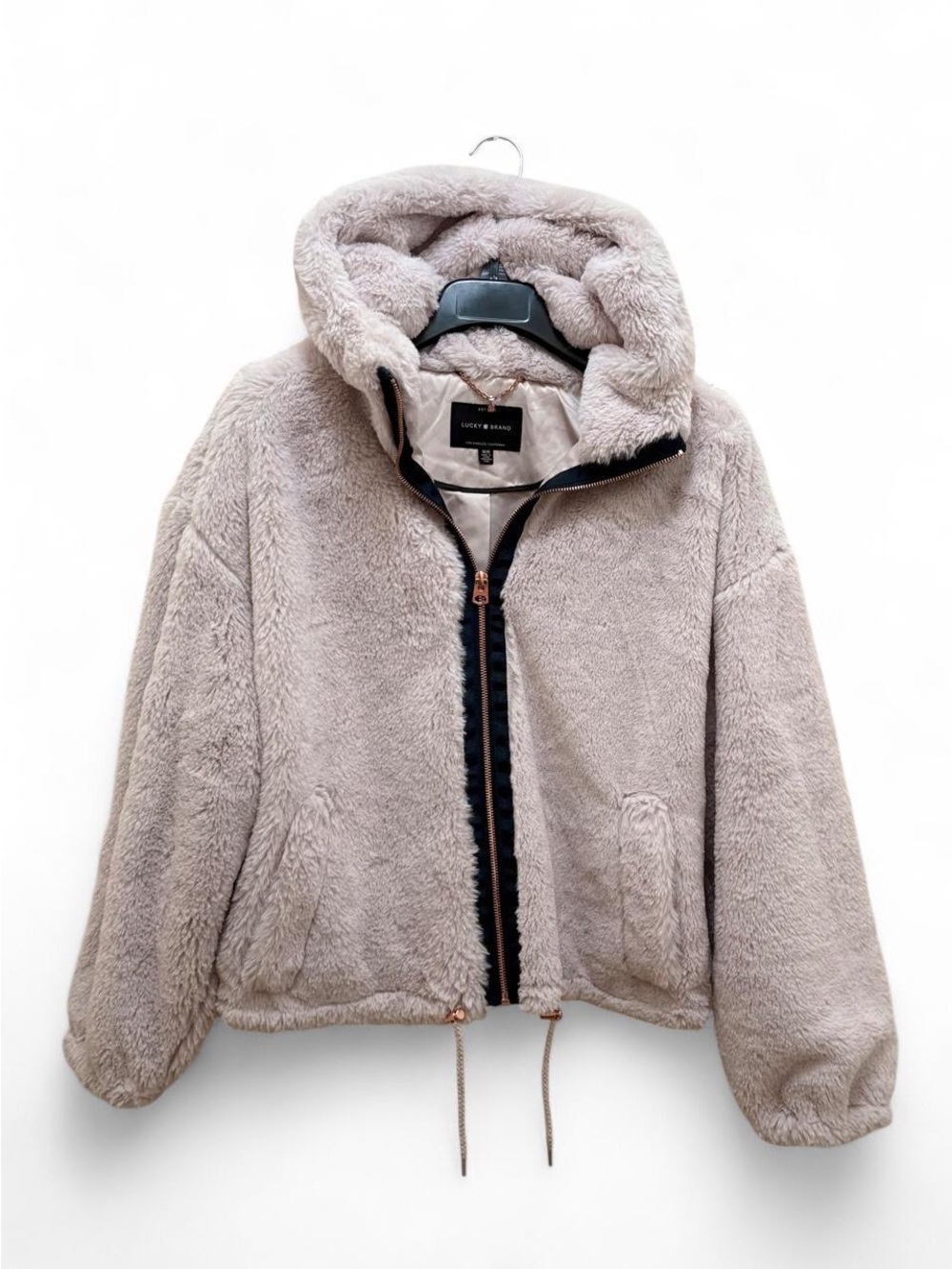 Lucky Brand Cream Faux Fur Hooded Teddy Jacket Sz Medium Cozy⁠ Comfy Athleisure